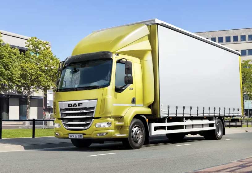 DAF виводить на ринок нову лінійку вантажних автомобілів DAF XB